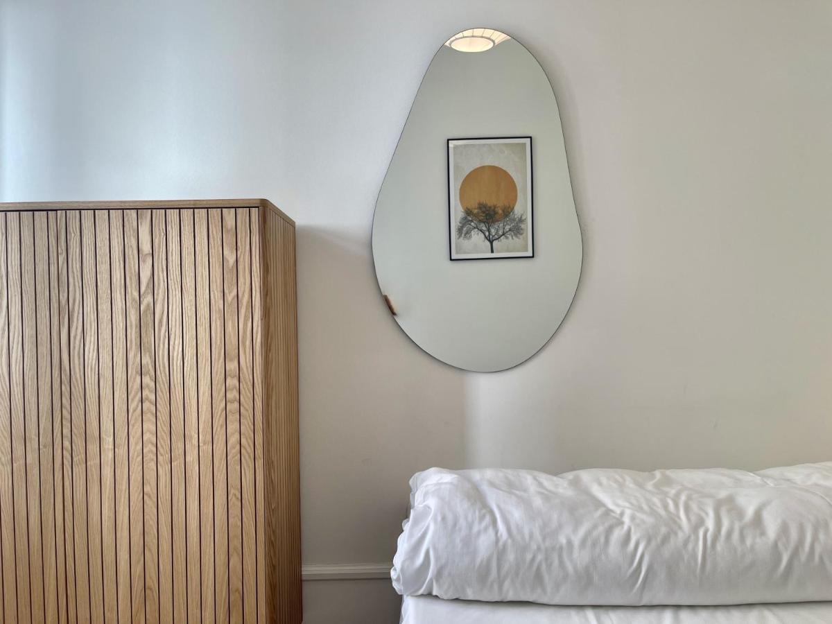 Beautiful 3 Bedroom Flat Next To The Marble Church Köpenhamn Exteriör bild